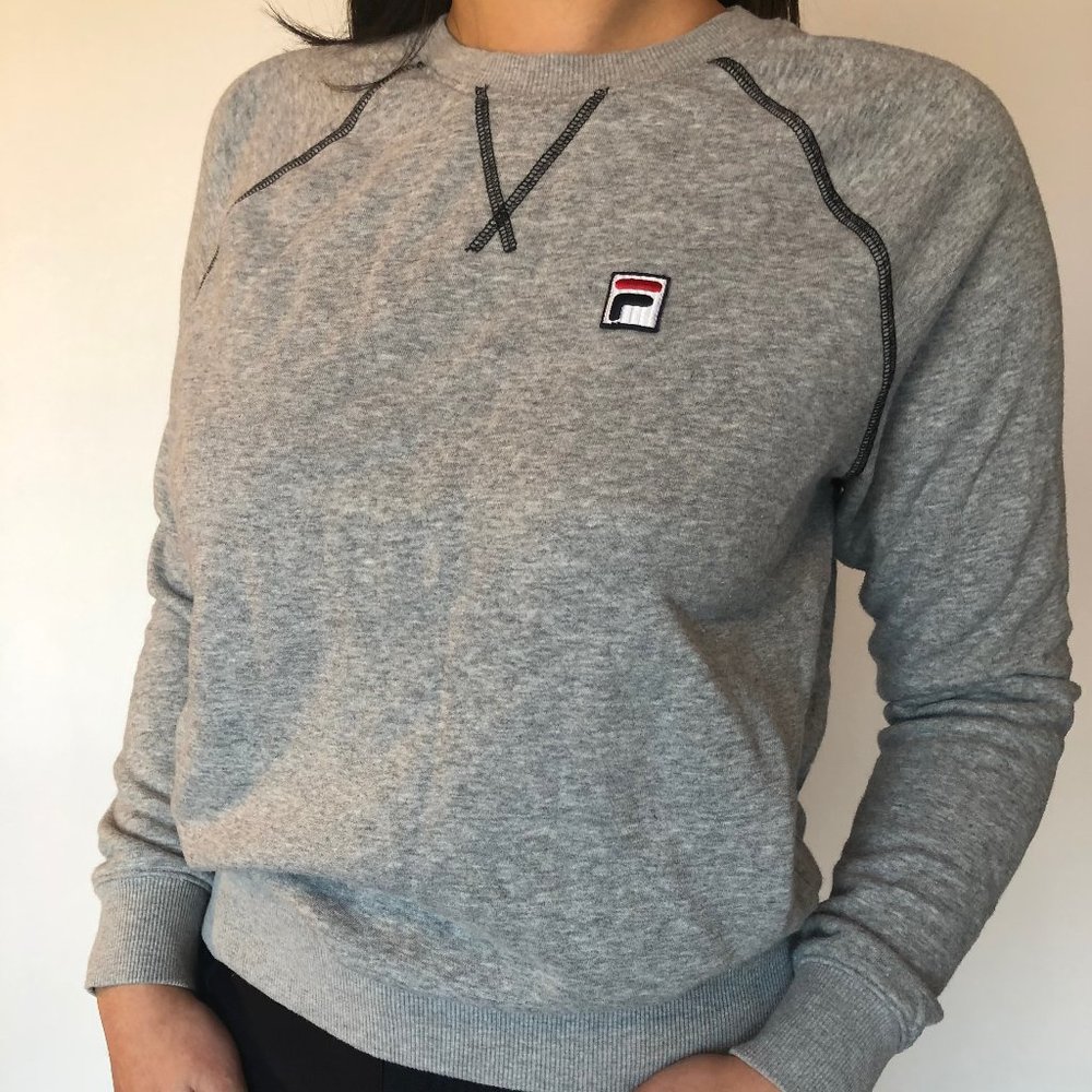 Fila Vintage Women's Small Crewneck Heather Grey